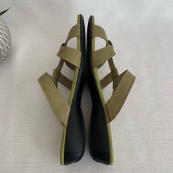 Munro Chloe Avocado Green Leather Low Wedge Comfort Slide Sandals Women’s 8.5N - Picture 8 of 12